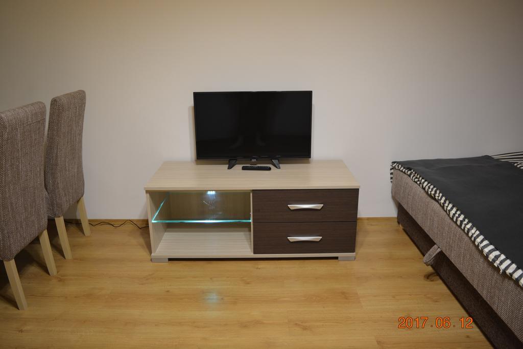 Gobe Apartman Hajdúszoboszló Exterior foto
